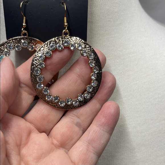 Paparazzi Gold Earrings with clear rhinestone Accents - Picture 2 of 3